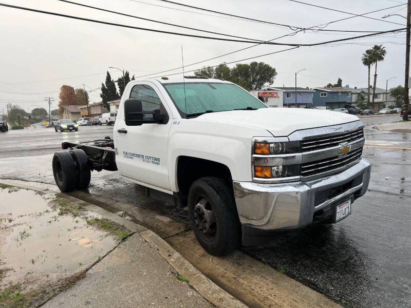2015 Chevrolet Silverado 3500HD CC Work Truck