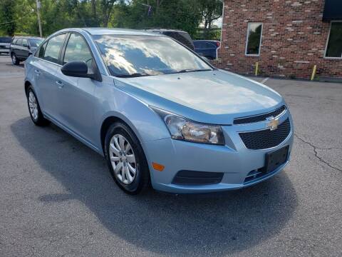 2011 Chevrolet Cruze for sale at Auto Choice in Belton MO