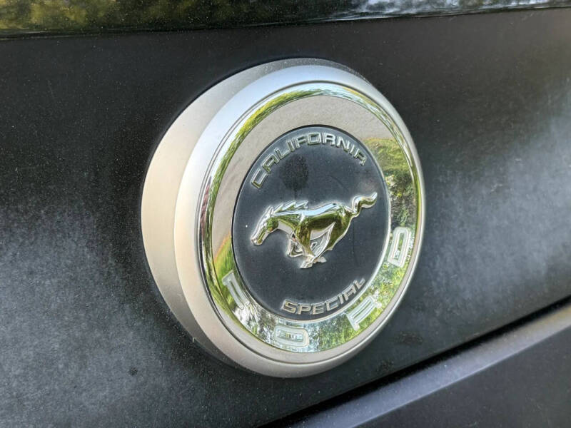 2011 Ford Mustang GT Premium