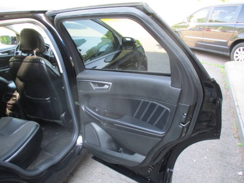 2016 Ford Edge Sport