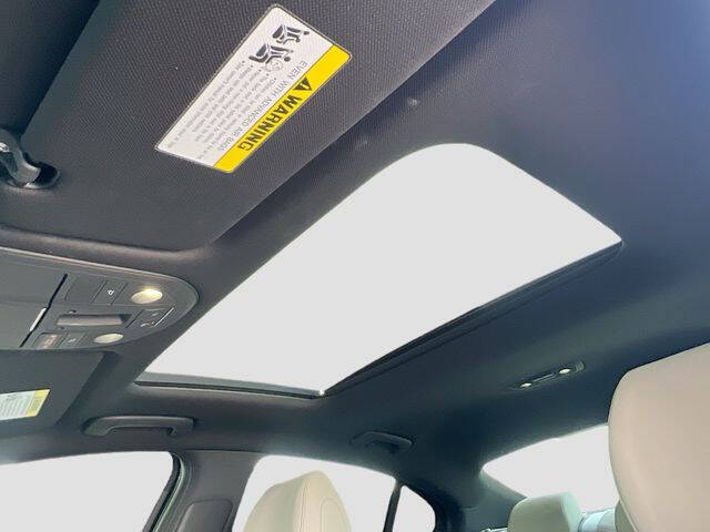 2022 Genesis G70