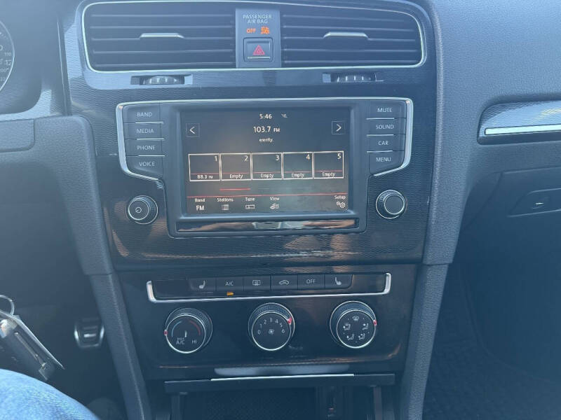 2016 Volkswagen Golf GTI S
