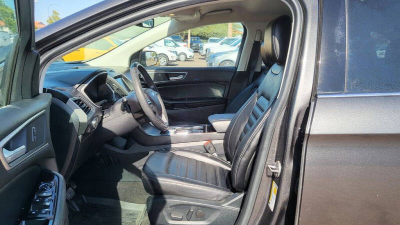2020 Ford Edge SEL