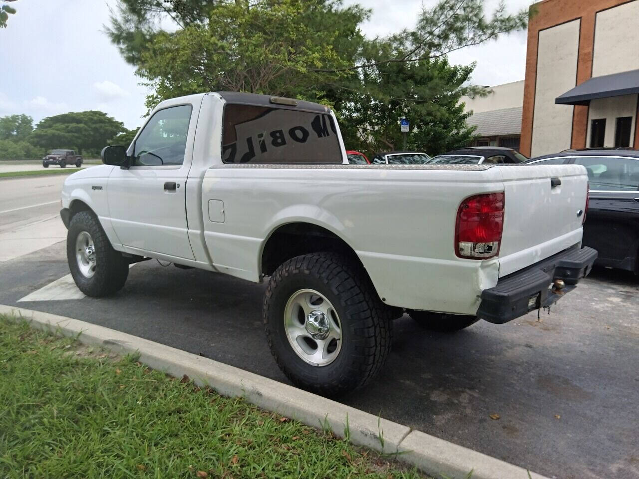 2000 Ford Ranger Pickup - $2,950