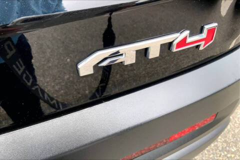 2023 GMC Acadia AT4