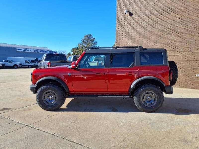 2024 Ford Bronco Outer Banks