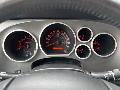 2016 Toyota Sequoia SR5