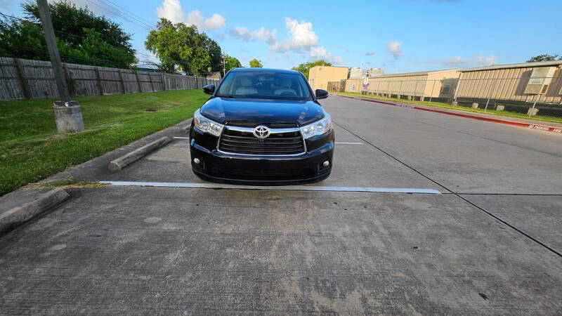 2016 Toyota Highlander LE Plus