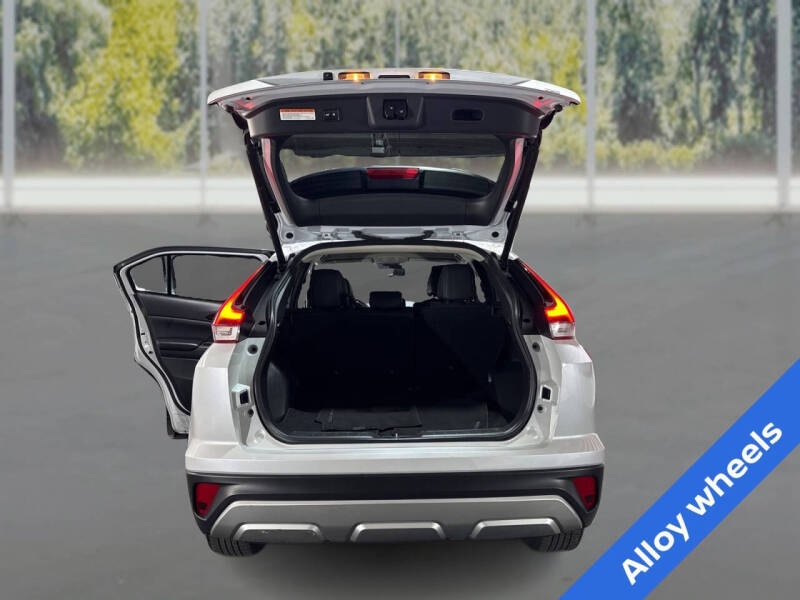 2024 Mitsubishi Eclipse Cross SE