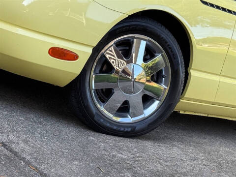 2002 Ford Thunderbird Deluxe