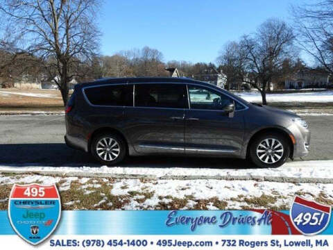 2020 Chrysler Pacifica Touring L Plus