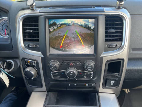 2016 RAM 1500 Big Horn