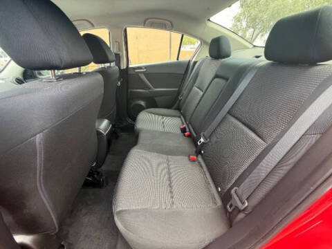 2013 Mazda MAZDA3 i Touring