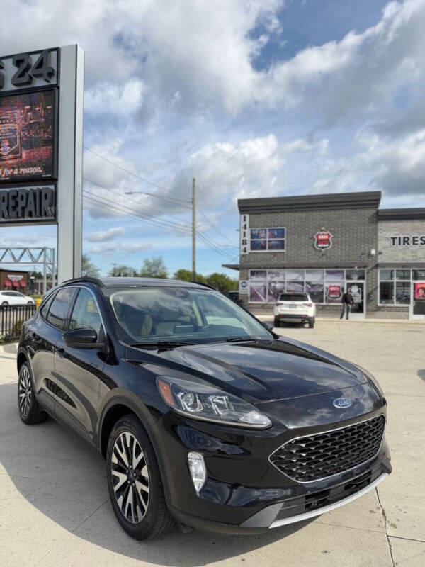 2020 Ford Escape SEL