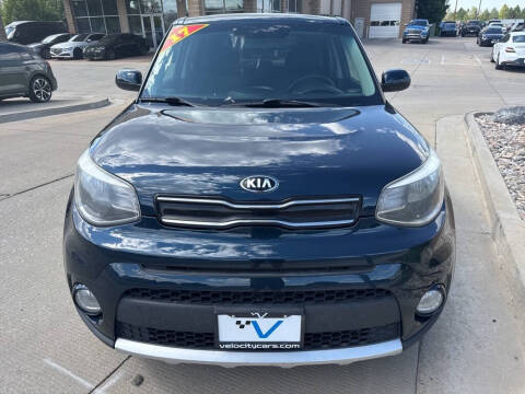 2017 Kia Soul +