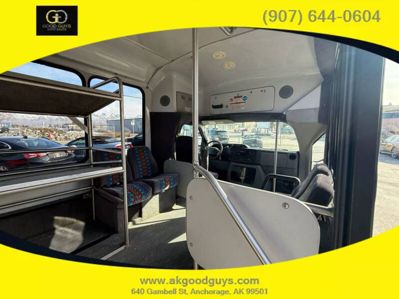 2014 Ford E-Series E-450 SD