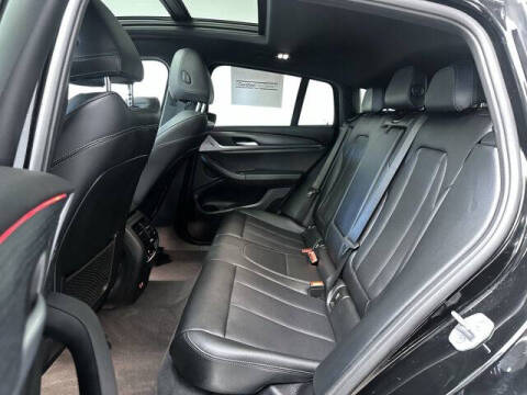 2023 BMW X4 xDrive30i