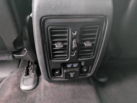 2018 Jeep Grand Cherokee Sterling Edition