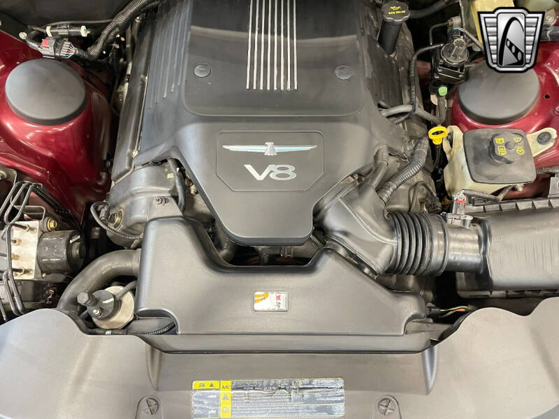 2004 Ford Thunderbird Deluxe