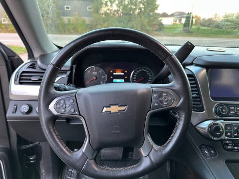 2017 Chevrolet Suburban LT