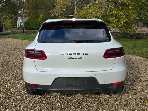 2017 Porsche Macan S