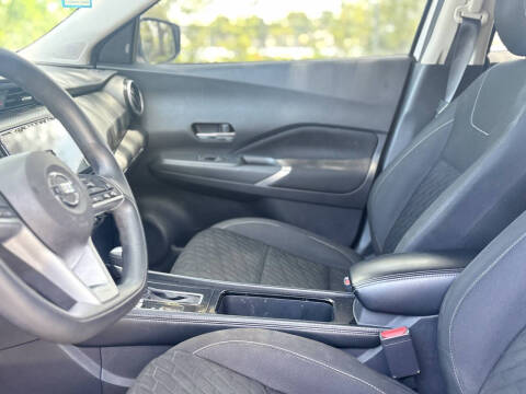 2021 Nissan Kicks SV