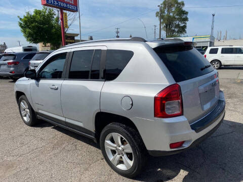 2011 Jeep Compass Sport