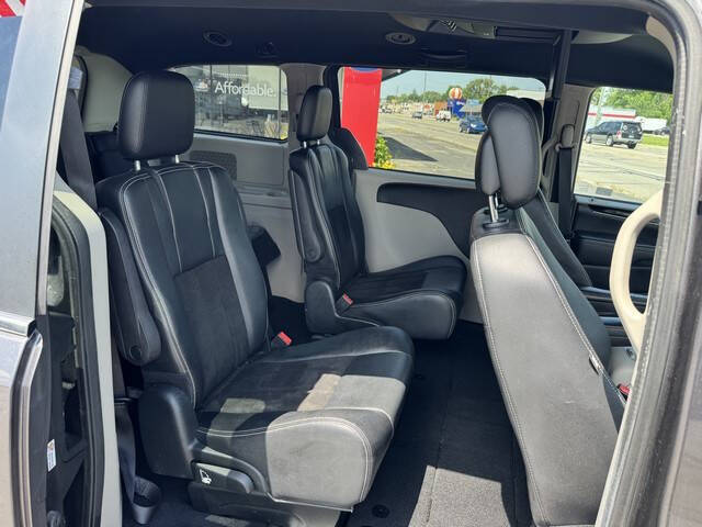 2017 Dodge Grand Caravan SE