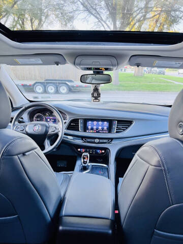 2021 Buick Enclave Essence