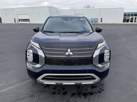 2022 Mitsubishi Outlander SE