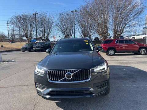 2021 Volvo XC90 T6 Momentum 7-Passenger