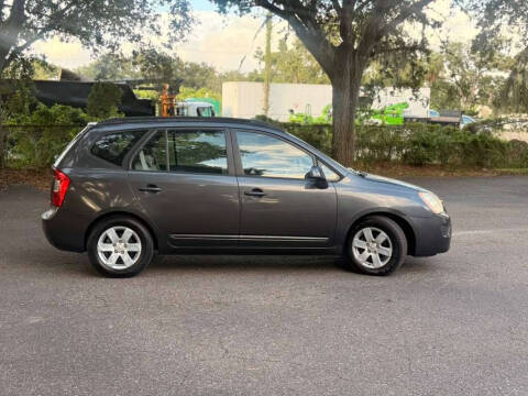 2008 Kia Rondo LX