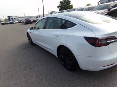 2020 Tesla Model 3 Standard Range Plus