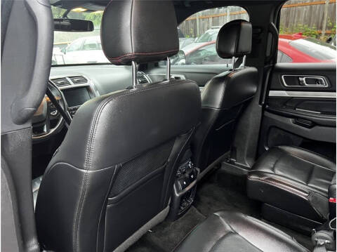 2017 Ford Explorer Sport