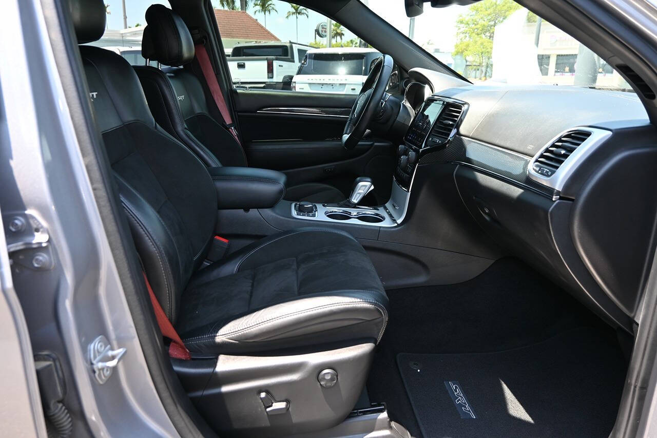 2021 Jeep Grand Cherokee 26