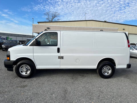 2022 Chevrolet Express 2500