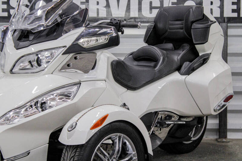 2012 Can-Am Spyder RT Limited
