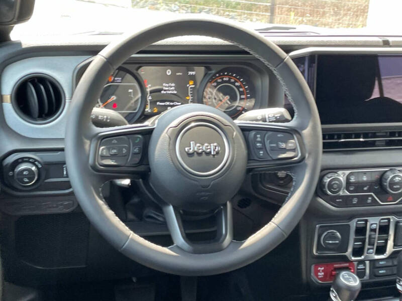 2025 Jeep Gladiator Willys