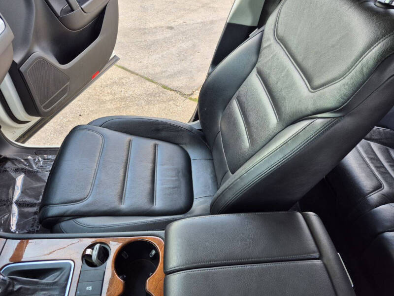 2014 Volkswagen Touareg TDI Lux