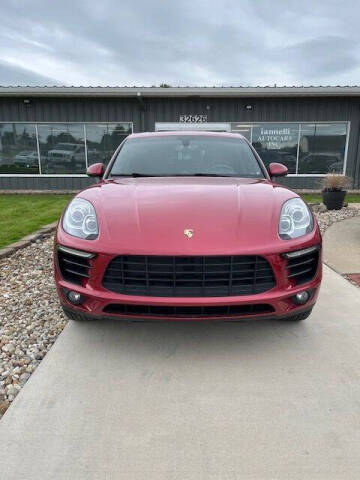 2016 Porsche Macan S