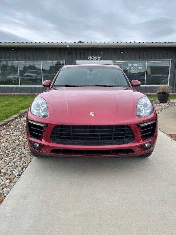 2016 Porsche Macan S