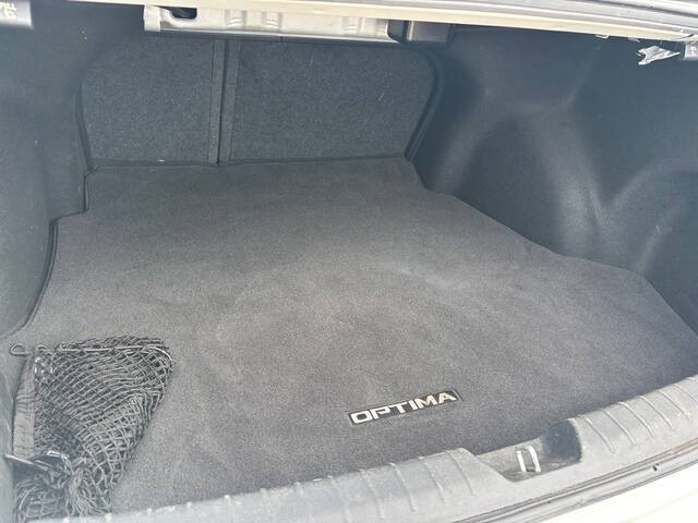 2019 Kia Optima 15
