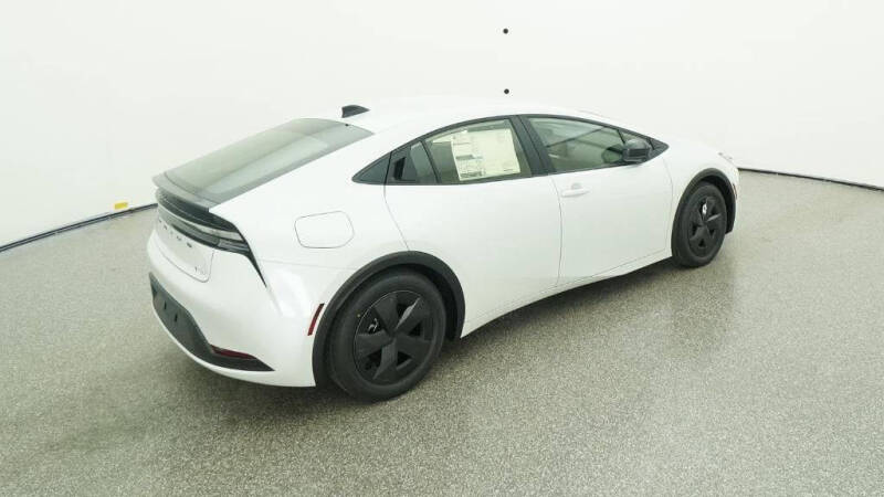 2026 Toyota Prius Plug-in Hybrid SE