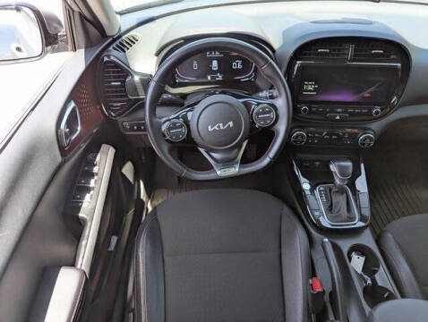 2023 Kia Soul GT-Line