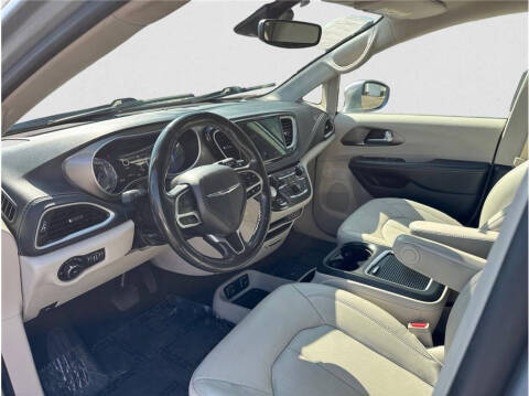 2021 Chrysler Pacifica Touring L