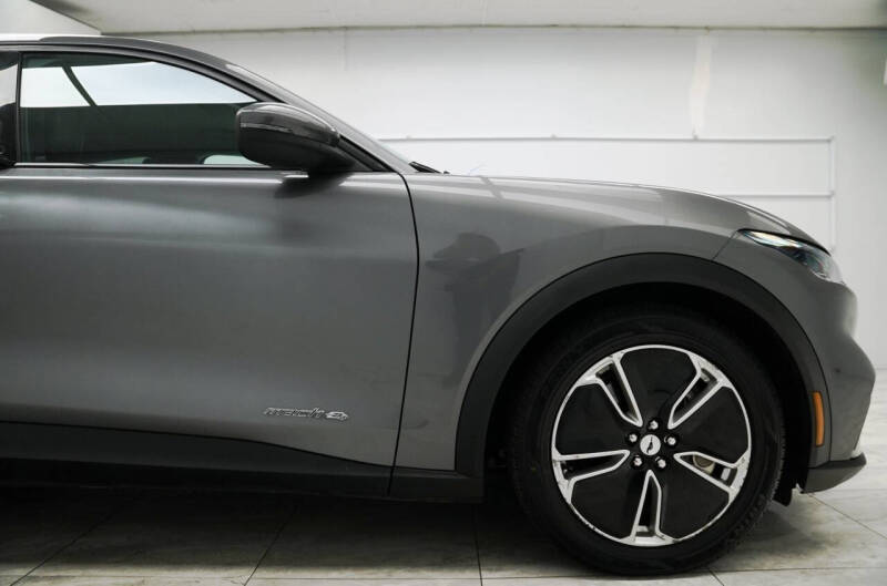 2021 Ford Mustang Mach-E Select