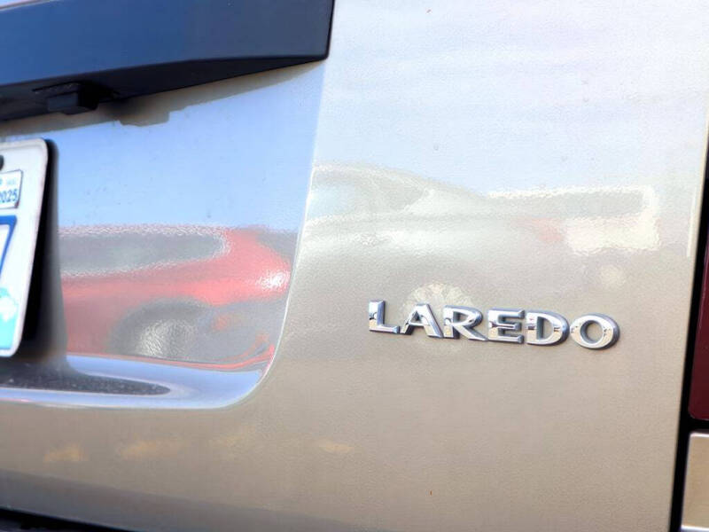 2005 Jeep Grand Cherokee Laredo