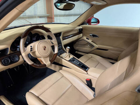 2014 Porsche 911 Carrera 4S