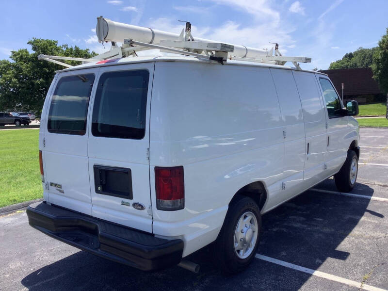 2011 Ford E-Series E-150