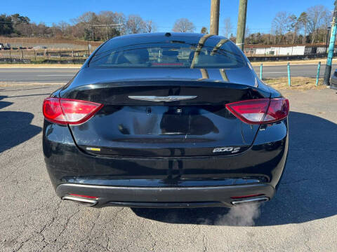 2015 Chrysler 200 S